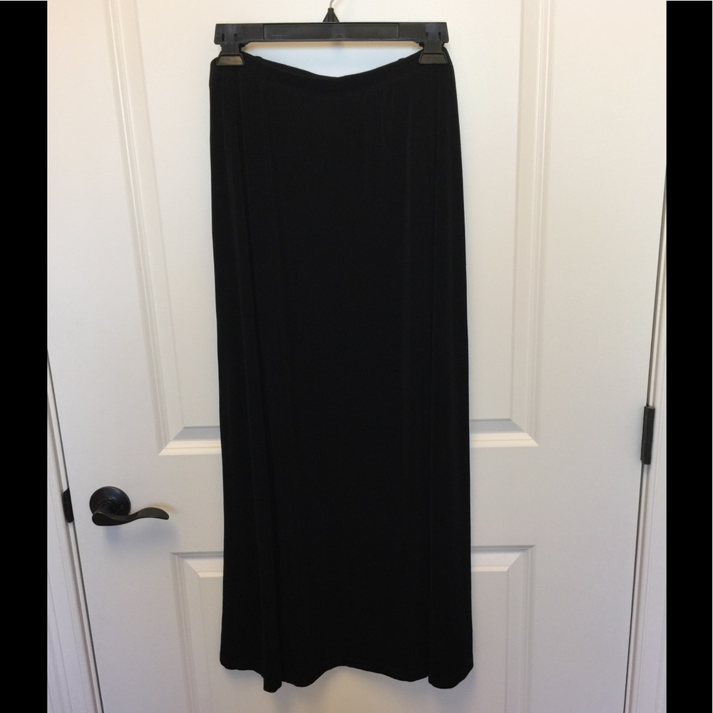 Coldwater Creek XL Black Travel Skirt.